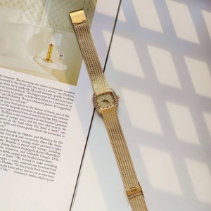 Montre à quartz élégante de style rétro pour femme, boîtier et bracelet carrés de luxe, cadran à aiguilles, mode féminine, luxe léger - Product Image 6