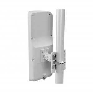 Antenne POE double bande MikroTik L22UGS-5HaxD2HaxD-15S 15dBi MANTBox AX 15s avec garantie d'un an pour les commutateurs réseau - Product Image 2