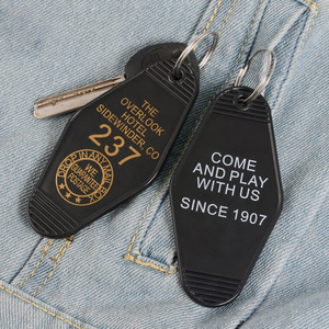 Logo personnalisé avec numéros de <span class=keywords><strong>chambre</strong></span>, porte-clés d'hôtel à paillettes rétro Vintage, porte-clés en plastique noir - Product Image 4