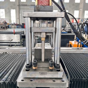 Máquina para Techos de Villas con Motor PLC, Equipo de Construcción Automático - Product Image 4