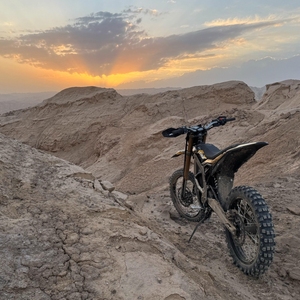Bicicleta de Montaña de Alta Velocidad para Adultos, Ultra Dirt Bike, 21kW de Potencia, 74V 60Ah - Product Image 3