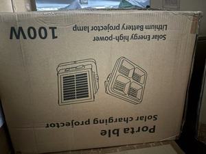 ไฟสปอร์ตไลท์ LED อลูมิเนียมสำหรับภายนอกอาคาร YIHAN 150W พร้อมรีโมทคอนโทรล ประสิทธิภาพสูง มาตรฐาน IP65 มุมลำแสง 120 องศา ปรับความสว่างได้ แสงสีขาวกลางวัน 4100K ได้รับมาตรฐาน CE - Product Image 2