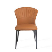 Chaise de salle à manger moderne de haute qualité, revêtement en cuir de luxe, support stable en métal pour une salle à manger élégante, usage domestique