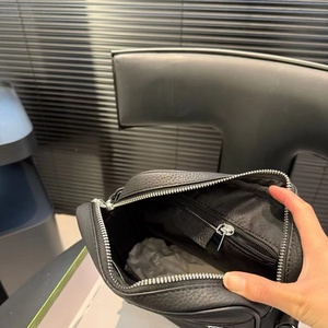 Sac à bandoulière pour homme de qualité supérieure, tendance 2025, logo personnalisé, sac à bandoulière pour homme de marque, sac pour homme, sacs de luxe pour homme - Product Image 6