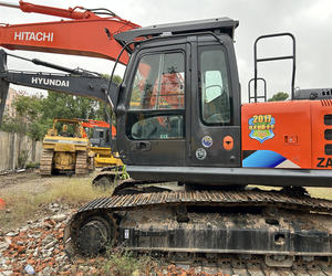 Hitachi Excavadora Usada en Buenas Condiciones de Trabajo, Máquina de Movimiento de Tierras en Muy Buenas Condiciones de Trabajo, 1, 2, 2 - Product Image 3
