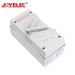 กล่องสวิตช์แยกวงจรแบบกันน้ำ UKF IP65 2P 35A สำหรับใช้งานกลางแจ้ง รุ่น UKF2-35A - Product Image 2