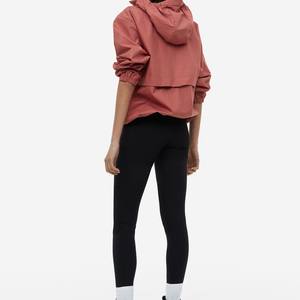 Vêtements de sport personnalisés Nouveaux vêtements de yoga taille haute en élasthanne Veste de sport pour femmes Leggings longs sans couture Vêtements de sport - Product Image 5
