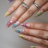 Ongles à presser en acrylique Y2K, motif étoile arc-en-ciel, entièrement ornés de strass, French Manucure, forme amande, longueur longue, personnalisables, avec estampage doré