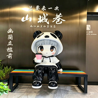 Levensgrote hars panda beeld OEM ODM op maat gemaakte sculptuur voor hotel, café, winkelcentrum, commerciële binnen- en buitendecoratie
