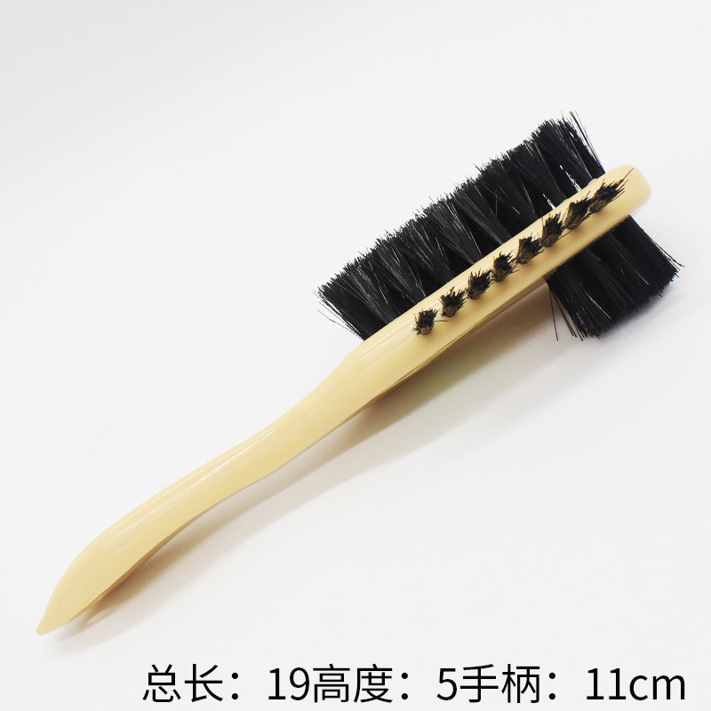 Short handle brush with plastic handle