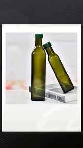 Botella Dispensadora de Aceite de Oliva Cuadrada Vacía de 100ml, 250ml, 500ml, 750ml, de Vidrio Transparente Verde, con Tapa de Rosca, Personalizable con Logotipo por Termoimpresión - Product Image 5