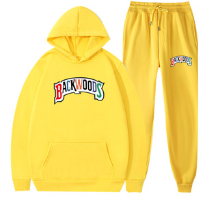 Ensemble de survêtement décontracté personnalisé pour hommes – Tenue de sport imprimée avec sweat à capuche et pantalon - Product Image 1