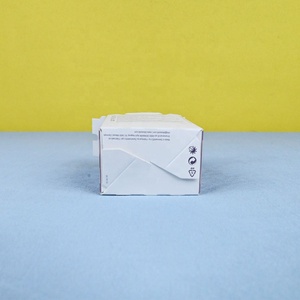 Boîte d'impression <span class=keywords><strong>personnalisée</strong></span> <span class=keywords><strong>personnalisée</strong></span> portable pour nouveau-né biberon en silicone pour bébé boîte d'emballage en papier avec fenêtre pour sucette - Product Image 5