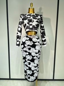 Completo Due Pezzi da Donna, <span class=keywords><strong>Abito</strong></span> Aderente a Maniche Lunghe in Jacquard, per Eventi di Gala, <span class=keywords><strong>Red</strong></span> <span class=keywords><strong>Carpet</strong></span>, Feste di Compleanno - Product Image 1