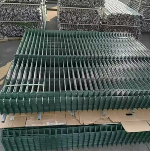 Panneau de clôture <span class=keywords><strong>3D</strong></span> à sommet incurvé, grillage soudé galvanisé, sécurité anti-escalade, haute résistance pour écoles et parcs, clôture <span class=keywords><strong>3D</strong></span> - Product Image 6