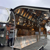 Camion de Restauration Mobile en Acier Inoxydable pour Paninis Grillés, Quesadillas, Bar Mobile avec Cuisine Complète pour Concerts et Festivals