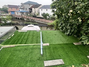 Césped Artificial Sintético, Alfombra Verde Realista para Exteriores, para Balcón y Jardín - Product Image 1