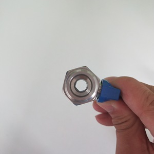 Mini válvula de bola de 1/4 pulgada de acero inoxidable 304 tipo flotante para agua y medios químicos - Product Image 3