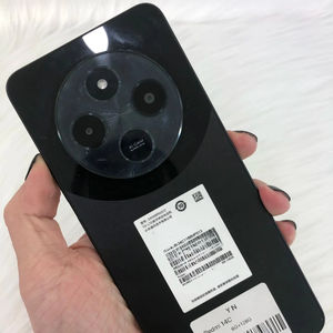 โทรศัพท์มือถือลดราคา Red Mi 14C 4GB+64GB หน้าจอ 6.88 นิ้ว ระบบปฏิบัติการ HyperOS Octa Core แบตเตอรี่ 5160mAh - Product Image 2