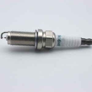 ขายตรงจากโรงงาน คุณภาพสูง ราคาขายส่ง หัวเทียนรถยนต์ 90919-01243 FK16HR11 หัวเทียนรถยนต์ - Product Image 3