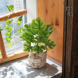 Plante artificielle CallaFloral Monstera 28 cm, feuilles en PVC, écologique, décoration de mariage, verdure, utilisation intérieure et extérieure - Product Image 1