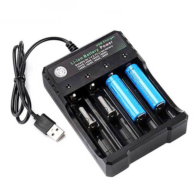 USB 18650 Battery Charger Black 4 Slots AC 110V 220V Dual for 18650 Charging 3.7V Rechargeable Lithium Battery