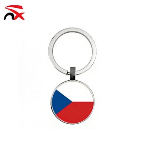 Collar y Llavero de la Copa Mundial de Fútbol 2026 de la República Checa con Bandera Ondulante, Accesorios para Fanáticos del Fútbol - Product Image 5