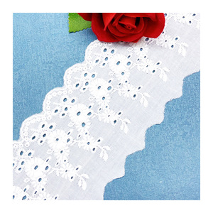 Ribete de encaje floral bordado de algodón blanco de 8 cm, <span class=keywords><strong>cinta</strong></span> festoneada <span class=keywords><strong>para</strong></span> vestidos de niños, prendas de mujer, textiles <span class=keywords><strong>para</strong></span> el hogar y accesorios de bricolaje. - Product Image 1