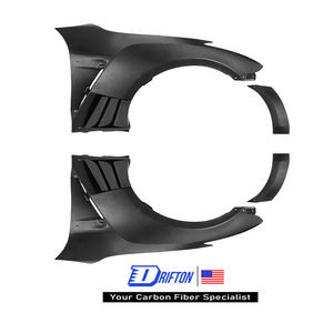 Ensemble de garde-boue large en fibre de carbone partielle de style VaRS 2013 pour Nissan R35 GTR 2008-2011 - Product Image 1