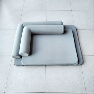 Tapis chauffant pour animaux de compagnie en tissu technologique, confortable et chaud pour l'hiver, pour chats et chiens, Guangdong - Product Image 1