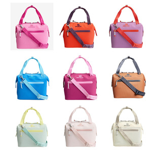 Série Florale : Sac Isotherme Bandoulière Portable en Tissu Oxford, Étanche, Souple, avec Fermeture Éclair, pour Repas en Extérieur, Très Vendu à l'International - Product Image 3