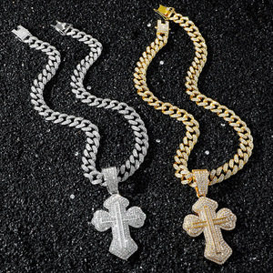 สร้อยคอจี้รูปกางเขนชุบทองคำขาว ดีไซน์ใหม่ยอดนิยมปี 2026 สไตล์ฮิปฮอป ปรับแต่งได้ สร้อยคอโลหะผสมสำหรับผู้ชาย ขายส่งเครื่องประดับ - Product Image 1