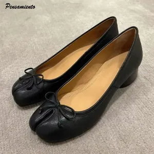 Mocassini Tabi Casual da <span class=keywords><strong>Donna</strong></span> <span class=keywords><strong>con</strong></span> <span class=keywords><strong>Tacco</strong></span> Basso, Comodi e Morbidi, in Sintetico, <span class=keywords><strong>con</strong></span> Punta Plissettata, Stile Ballerina, per Primavera - Product Image 1