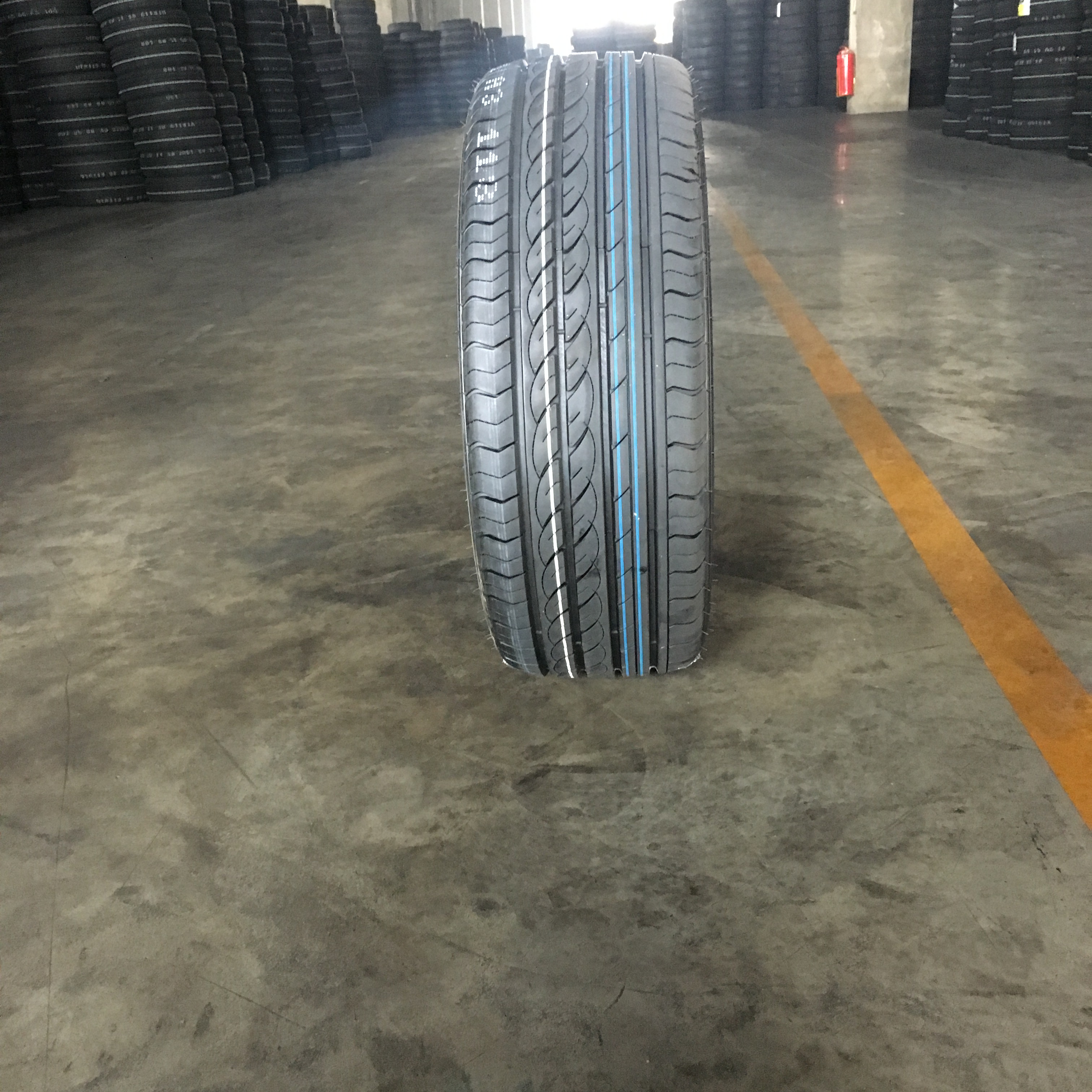 Factory Price Commercial Wheels Tyres Wholesale Joyroad Sport