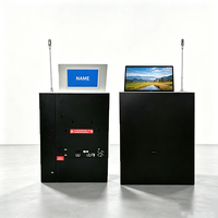 Soporte Retráctil para LCD con Micrófono Integrado y Pantalla Electrónica de Nombre en la Parte Posterior, Personalizable y en Oferta
