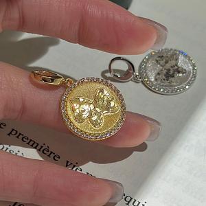 Pendentif en argent pur S925, motif poney en glace pilée, mignon et ludique, design de carte ronde CNC, pendentif de carte ronde pour le Nouvel An - Product Image 5