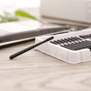 Cuillère à oreille jetable <span class=keywords><strong>coton</strong></span>-<span class=keywords><strong>tige</strong></span> collant adulte noir propre rotatif dans l'oreille - Product Image 2