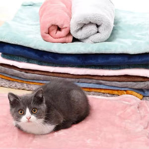 Hot Selling Soft Fleece Pet Mat Warm Quilt Blanket <b>Comfortable</b> Sleeping <b>Bed</b> for Cats and Dogs - Product Image 3