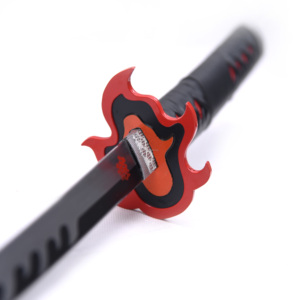 Autentico vecchio bambù per cacciatrice di demoni Cosplay <span class=keywords><strong>Anime</strong></span> Kamado Tanjiro Katana spada lama di plastica spada ispirata alla candeggina <span class=keywords><strong>Anime</strong></span> - Product Image 1