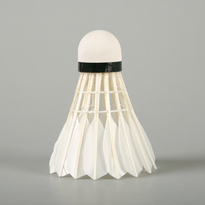 Volant de <span class=keywords><strong>badminton</strong></span> LING-MEI 40 en plumes de canard de haute qualité à prix abordable - Product Image 6