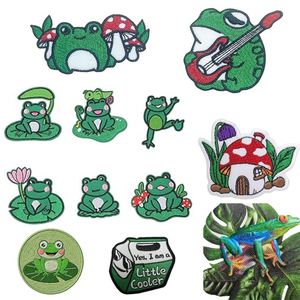 High Quality <b>Frog</b> Embroidered Applique Patches Gradual Change Color Unique Embroidery Printed Custom Clothing Accessories Hat - Product Image 1