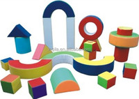 CE mainan bata warna-warni peralatan bermain lunak dalam ruangan harga rendah sertifikasi CE