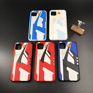 Étui de téléphone 3D TPU+PC antichoc avec design de baskets de basketball pour 16/15/14/<span class=keywords><strong>11</strong></span>/12 Pro Max/7/8 Plus/X/XS/XR/12 Mini Vivo - Product Image 5