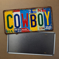 Plaque Métallique Vintage Style Western Cowboy avec Lettres, Décoration Murale Rustique pour Saloon et Garage, Panneau en Étain Ancien Modèle