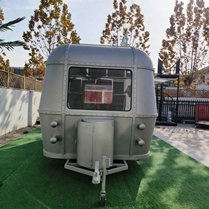 Remolque de Comida Móvil de Aluminio y Acero Inoxidable para Catering en España, Totalmente Equipado para Barbacoa, Helados, Café, Dulces y Comida Rápida - Product Image 2