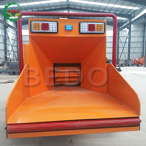 Bonne rétroaction nouvelle déchiqueteuse de bois de branche de tambour diesel à chenilles forestières vertes commerciales à vendre - Product Image 3