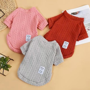 Suéter de punto para mascotas, chaleco de poliéster de color sólido, diseño bonito para gatos y perros, ropa de primavera y otoño ZY118 - Product Image 4