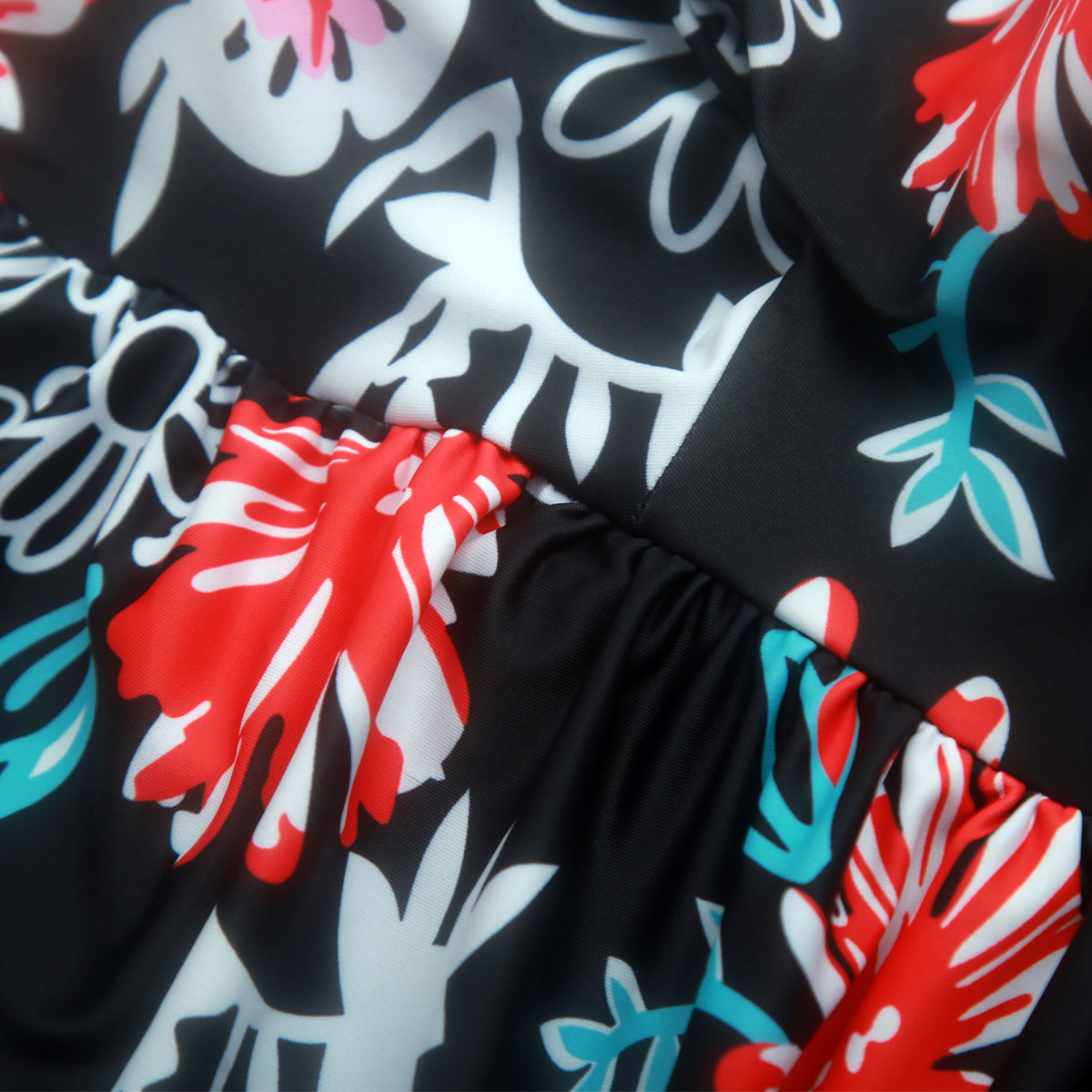 Elegant charming printed swimsuit. hot sale fashion two piece swimsuit