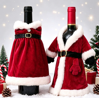 Housse de bouteille de vin en velours Père Noël avec bordure en peluche blanche, décoration de Noël pour table de fête, manchon de bouteille de vin, ornement