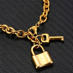 2023 <span class=keywords><strong>san</strong></span> <span class=keywords><strong>valentino</strong></span> bracciale in acciaio al titanio placcato oro 18 carati Love Lock bracciale con serratura e chiave in acciaio inossidabile 316L <span class=keywords><strong>per</strong></span> coppia - Product Image 6